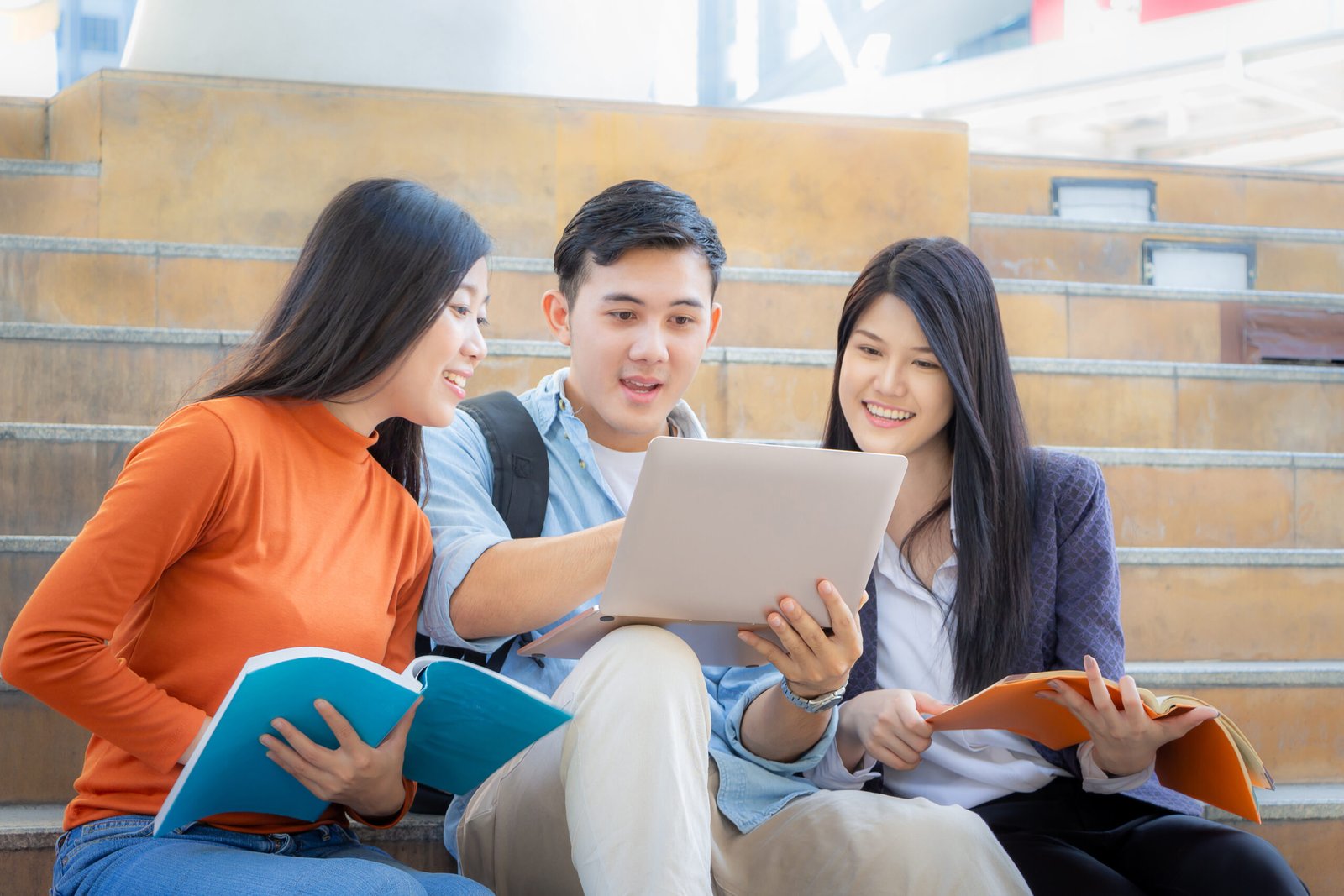 How to get Scholarship in USA
